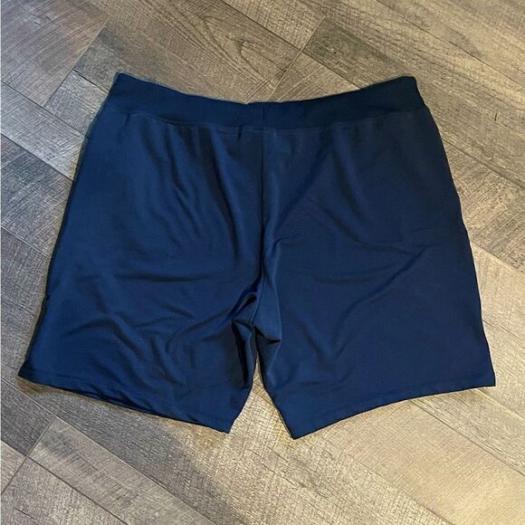Women’s Athletic Works, Dark-Navy Blue Shorts. Size XXL. - Picture 2 of 3
